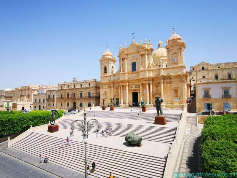 Esperia Luxury Suite & Apartment Noto Eksteriør billede